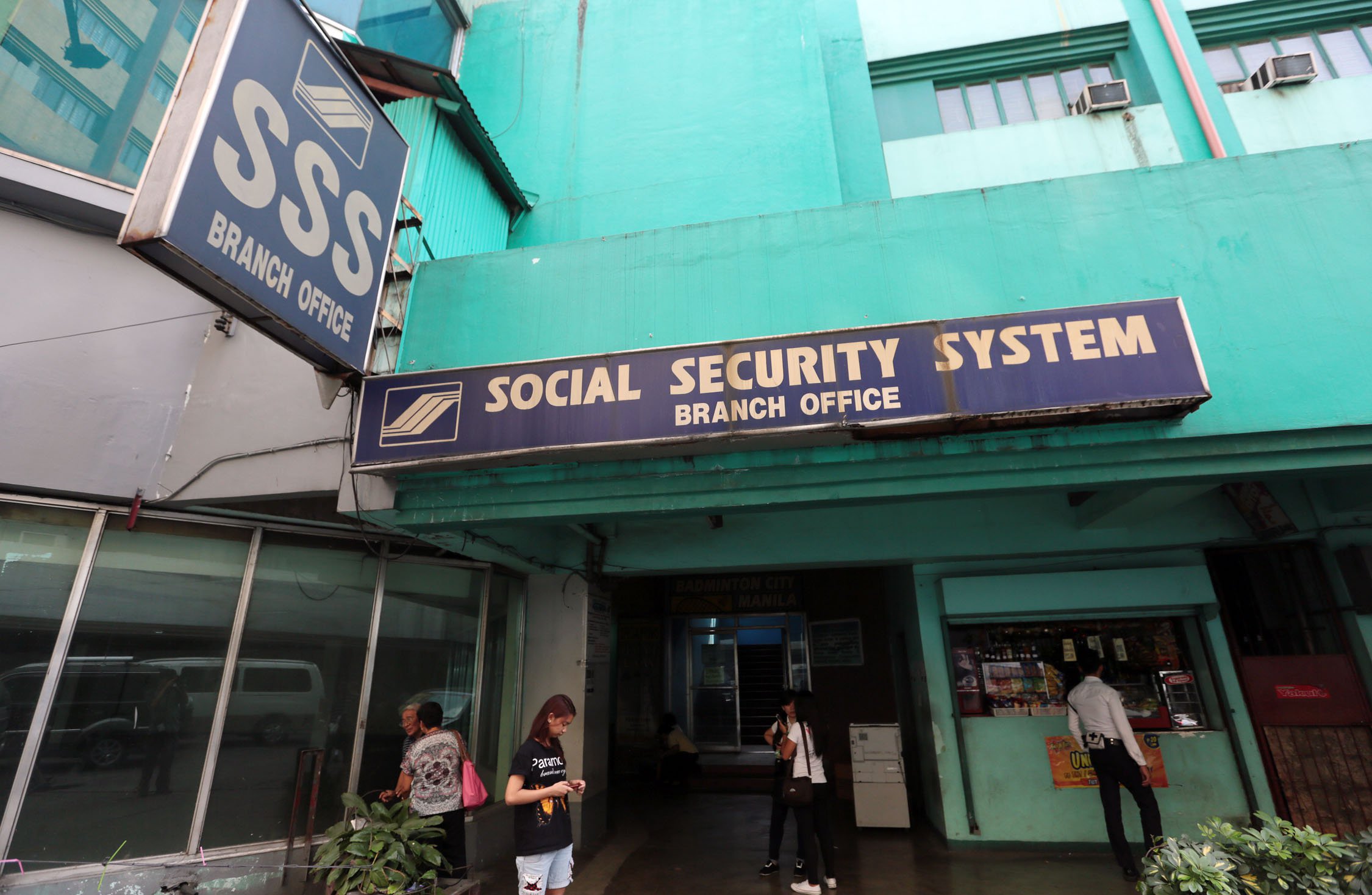 SSS taps EastWest Rural Bank to reach more communities in Visayas, Mindanao