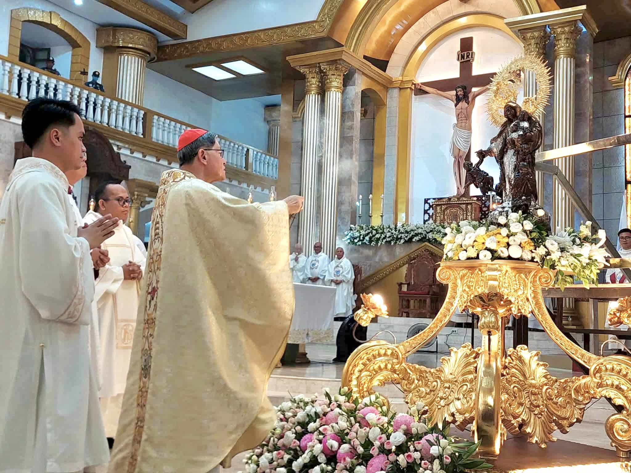 Legazpi Diocese holds pontifical coronation of Marian image