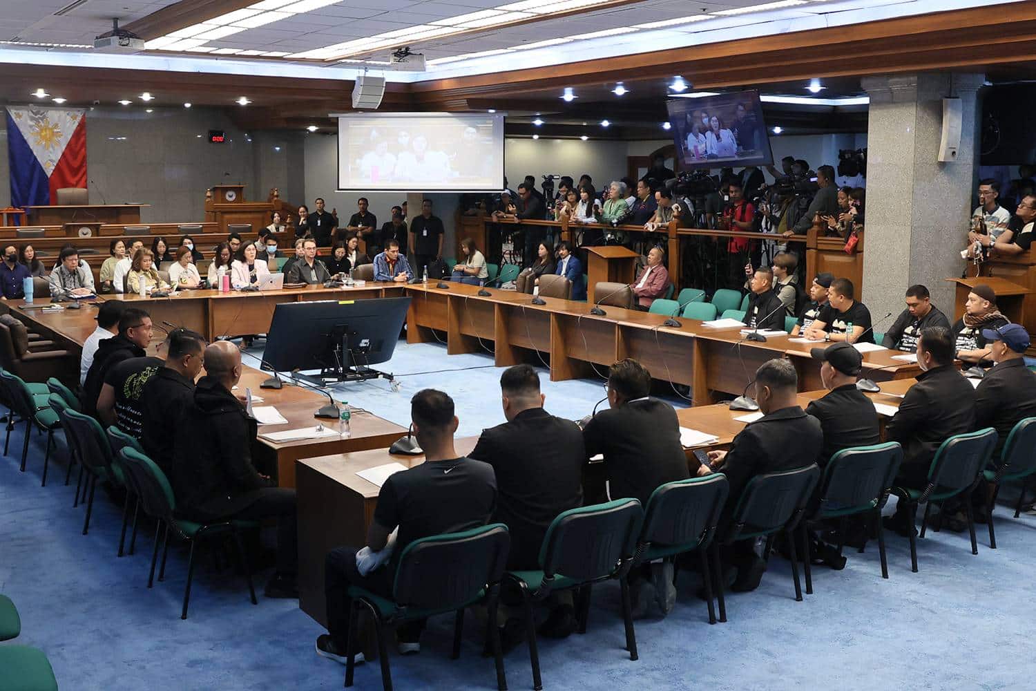 Baligod group shows up in Senate but snubs panel