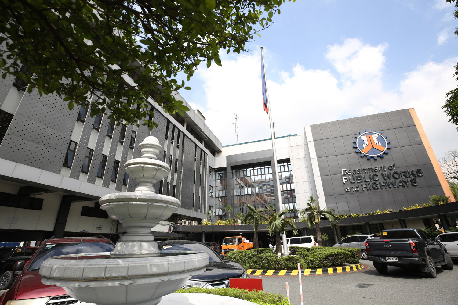 2027 budget: Tinio warns of possible DPWH budget insertions in House GAB