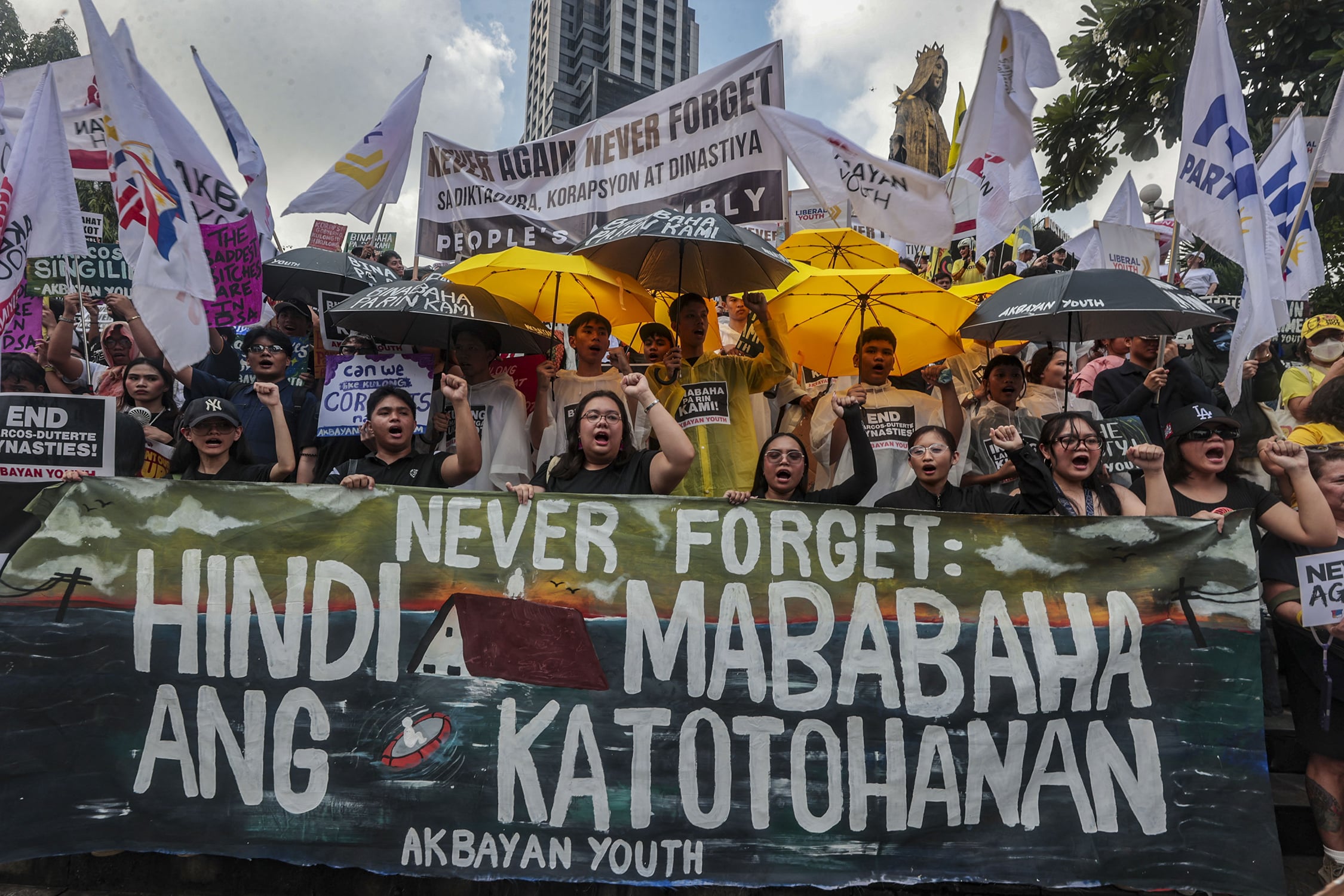 Police: No fatalities in Sept. 21 martial law protests
