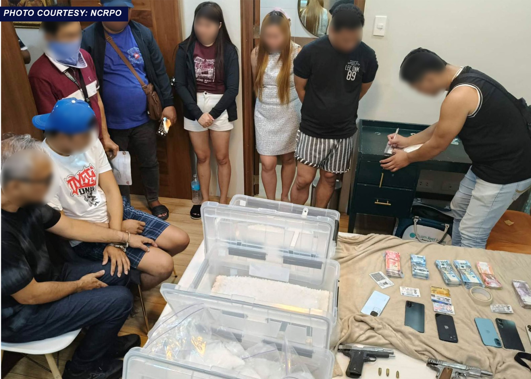 P91-M shabu seized; ex-cop, 4 others nabbed in Parañaque drug sting