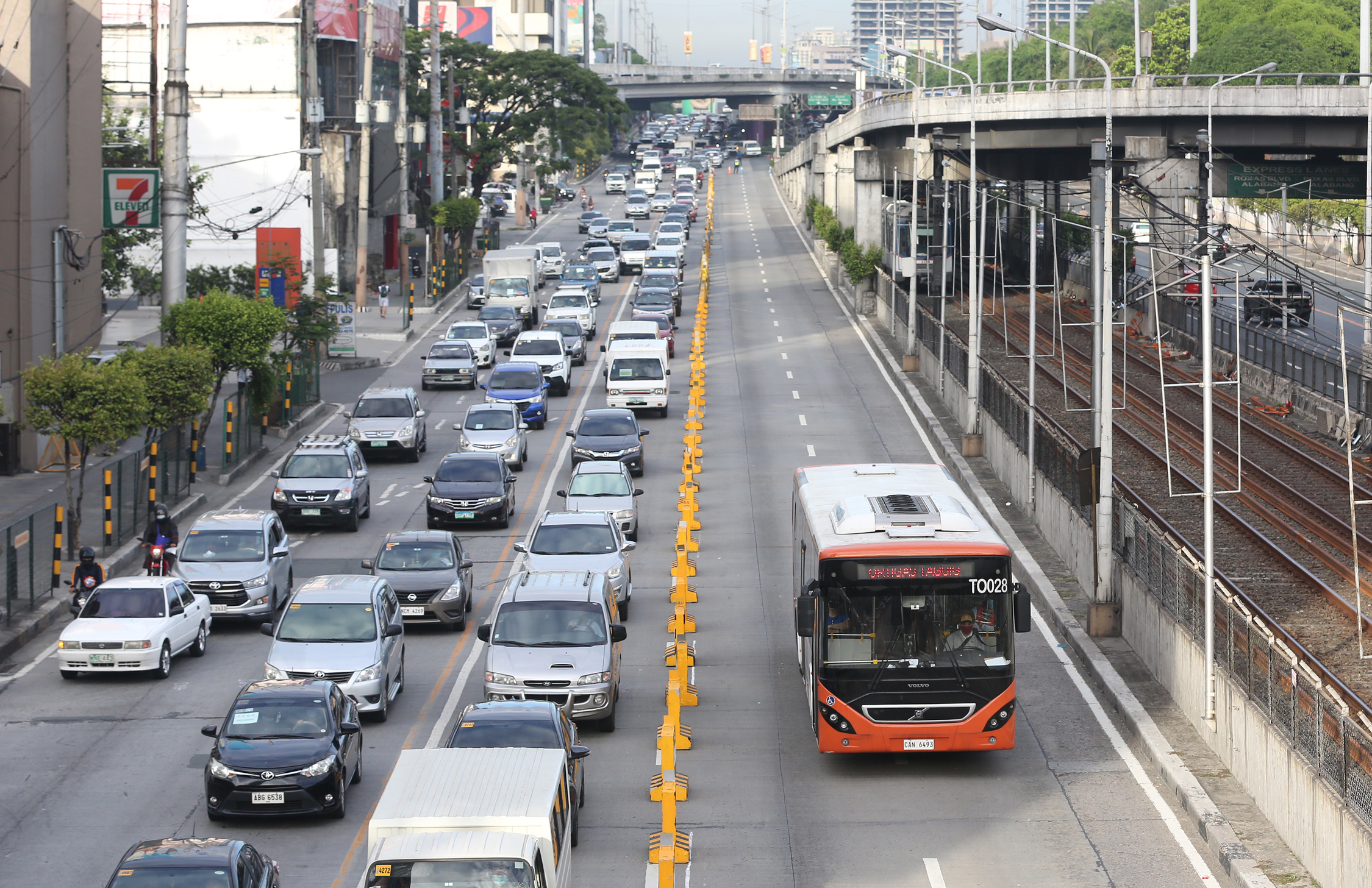 PNP steps up road safety measures ahead of dry season travel surge