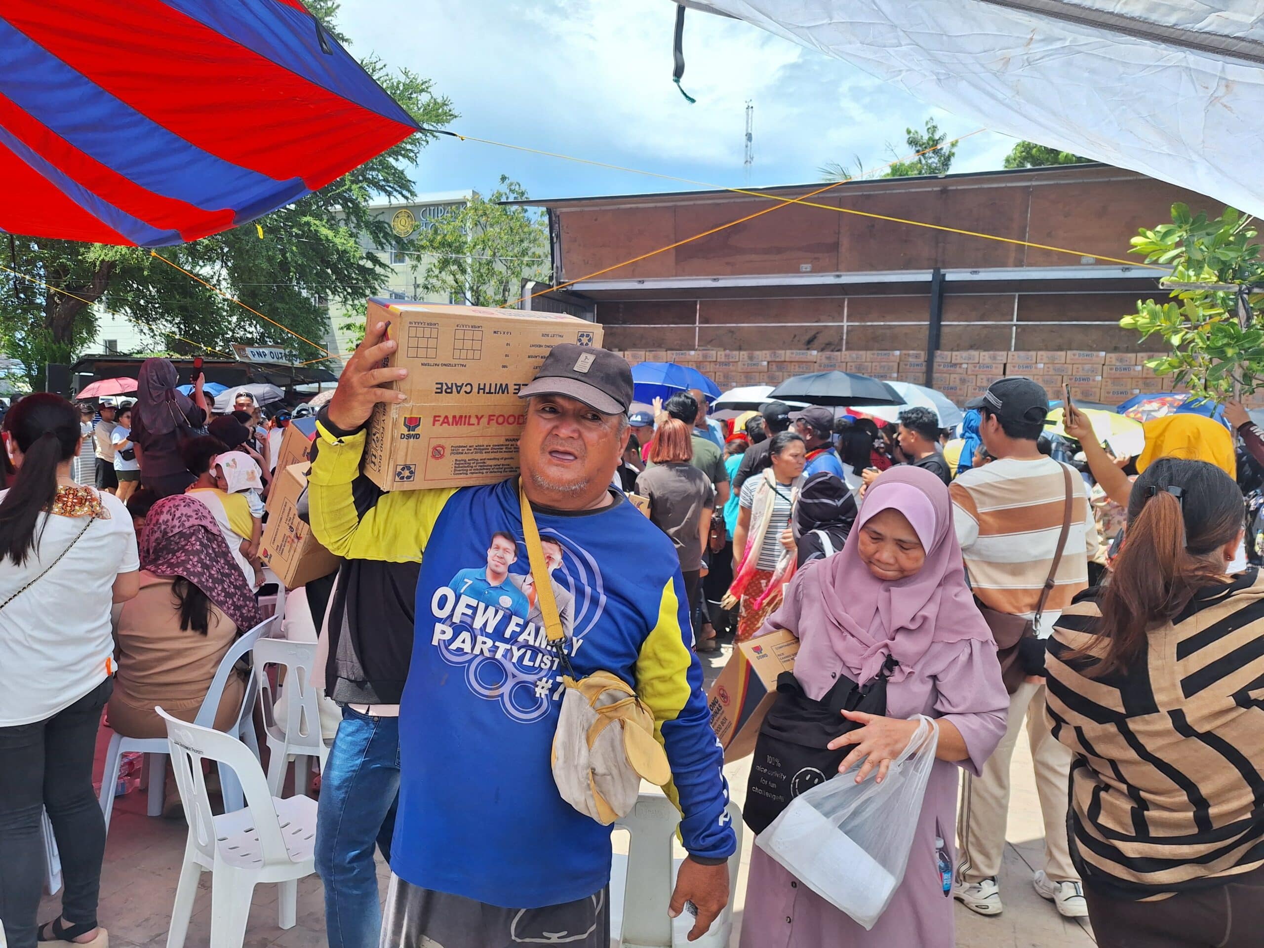 4,000 quake victims in GenSan receive DSWD cash aid