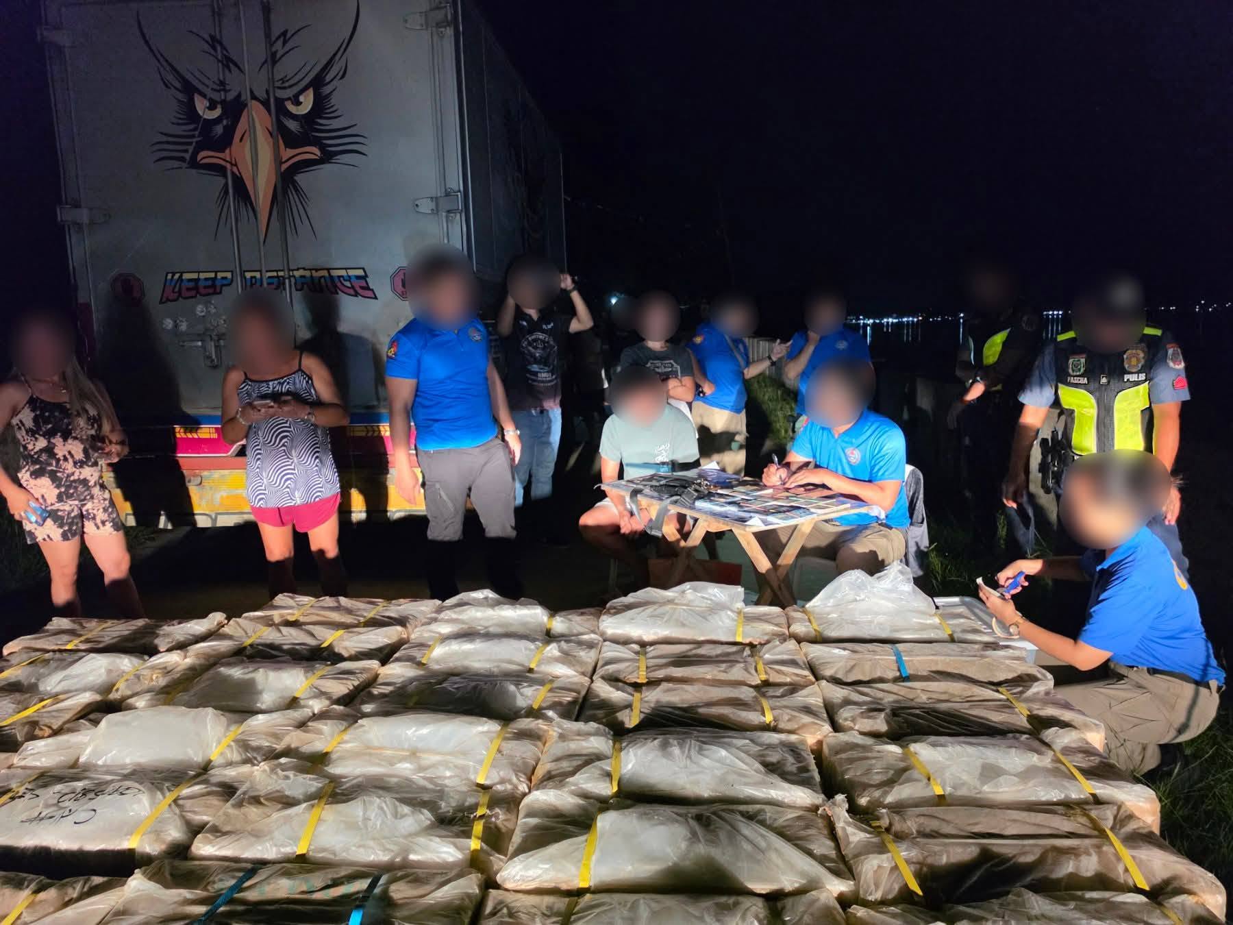 Samar authorities seize P3.25-M smuggled cigarettes, arrest 3