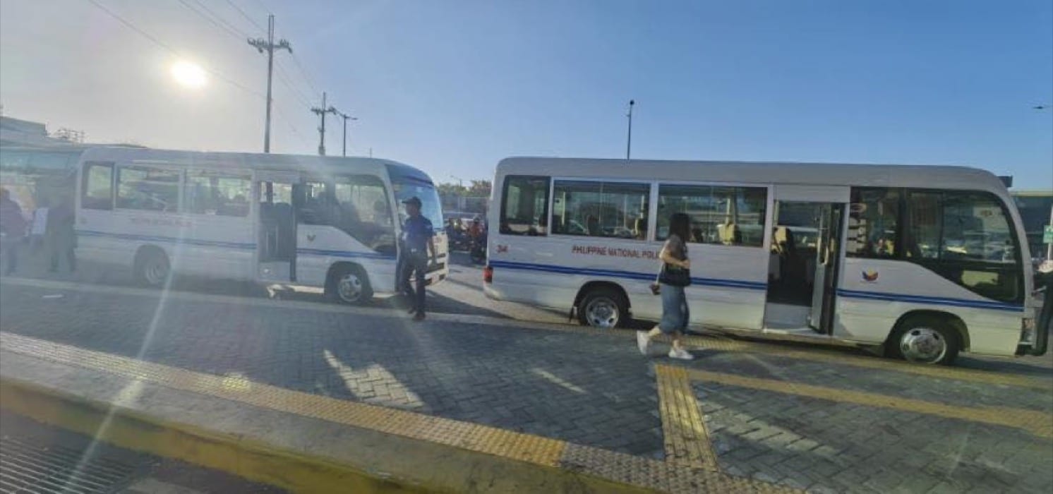 Gov’t adds more routes for free rides on Day 2 of transport strike