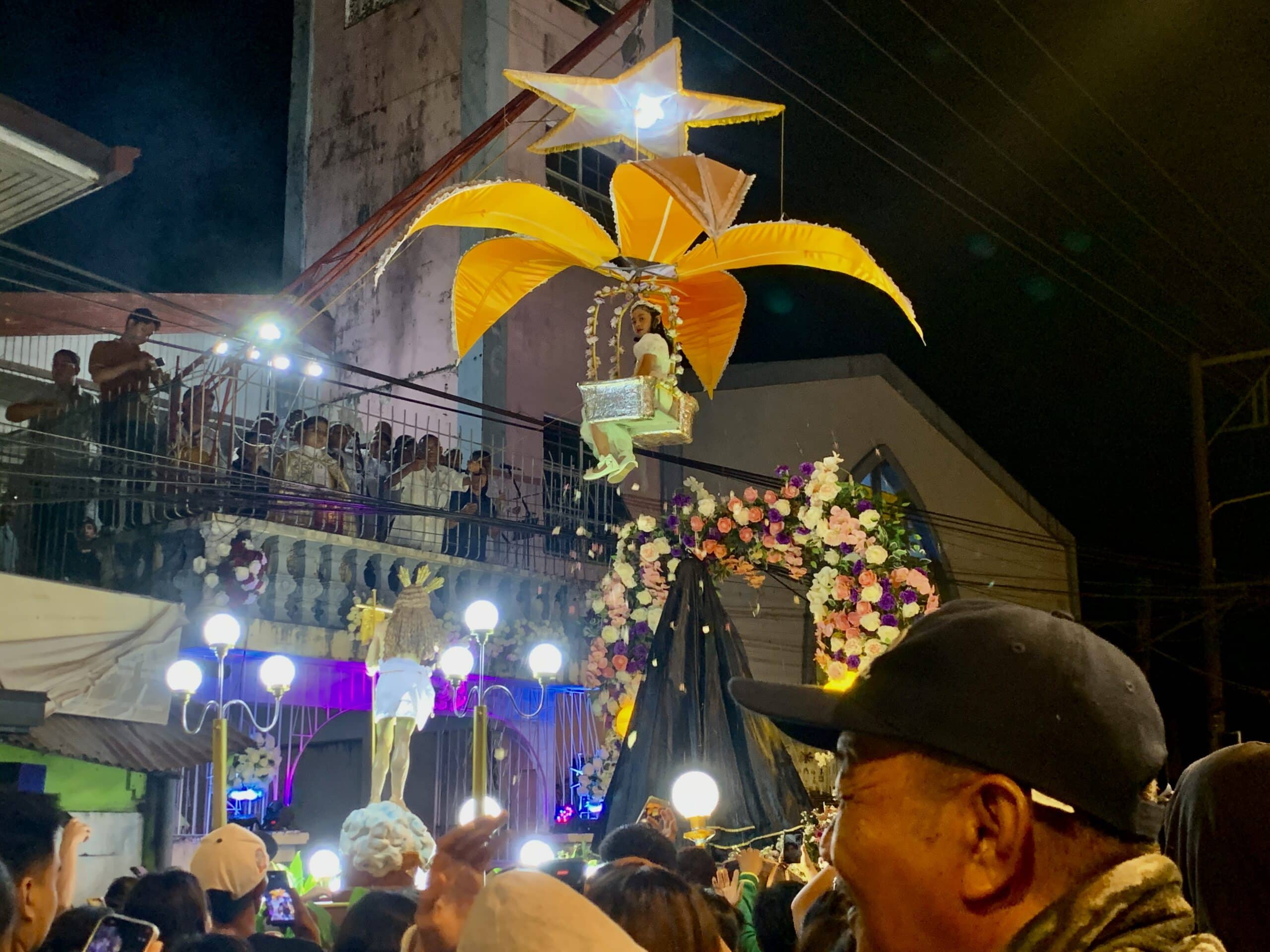Zambales devotees gather for traditional ‘Salubong’ on Easter Sunday