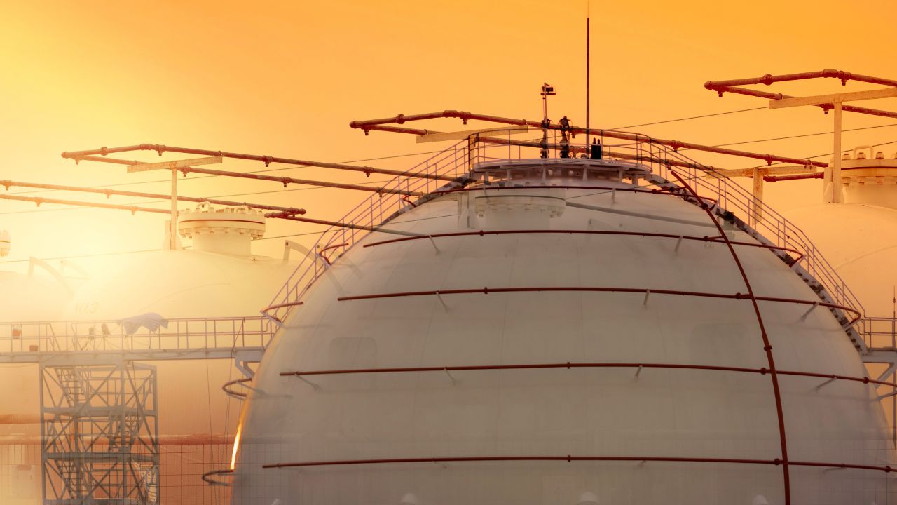 2-GW LNG power facility rising at Aurora ecozone
