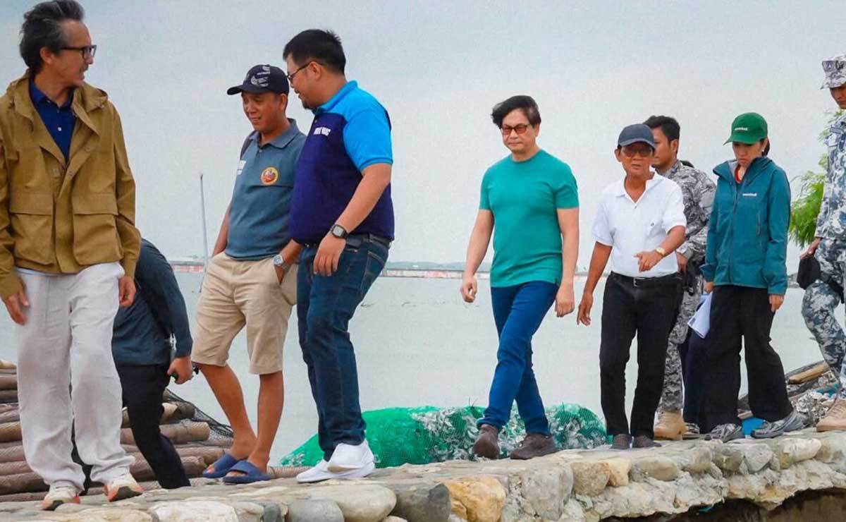Abalos seeks jail time for those behind substandard Bulacan projects