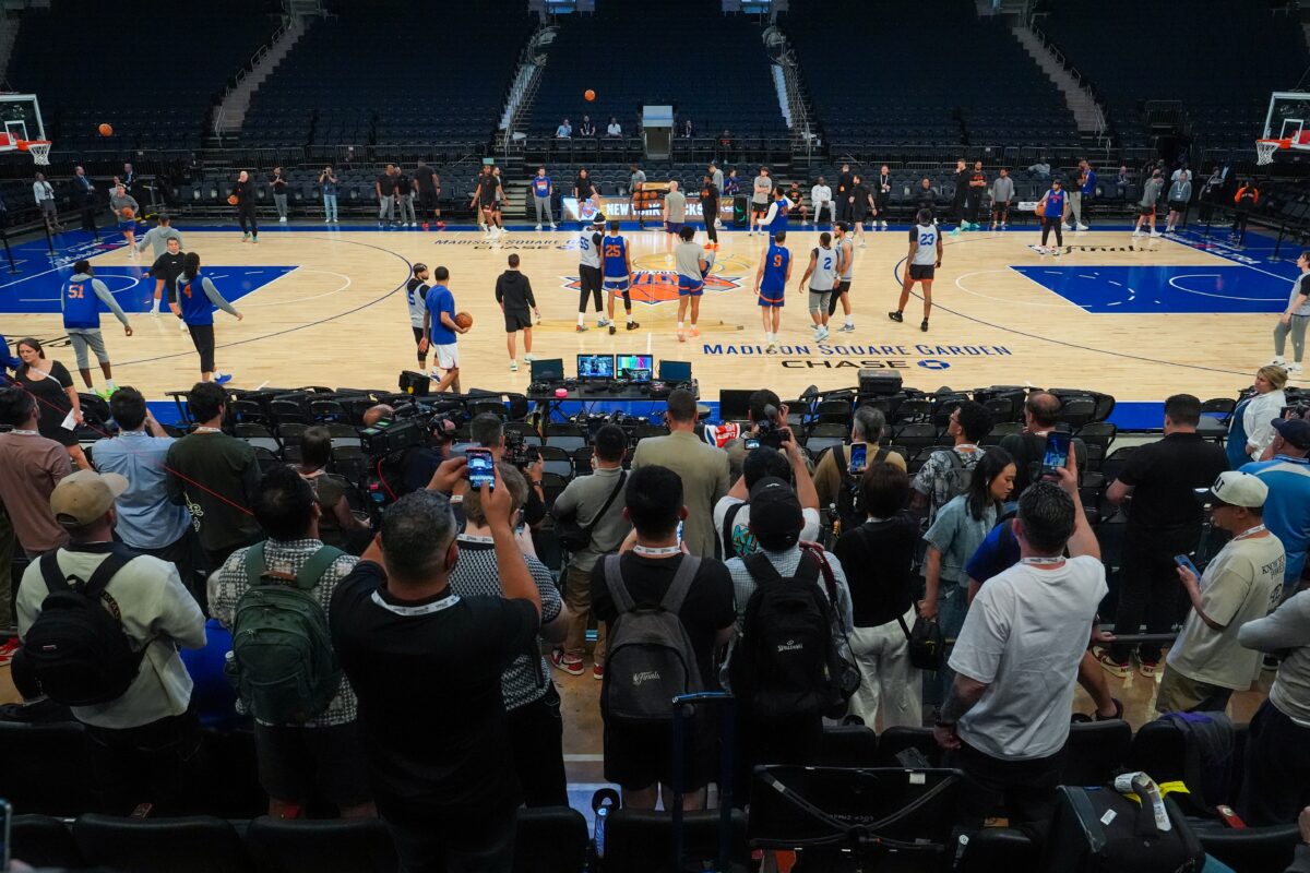 Knicks vs Spurs NBA Finals