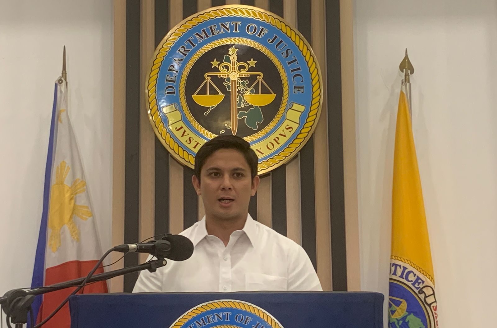 Ombudsman says representative denied entry after Marcoleta hits no-show