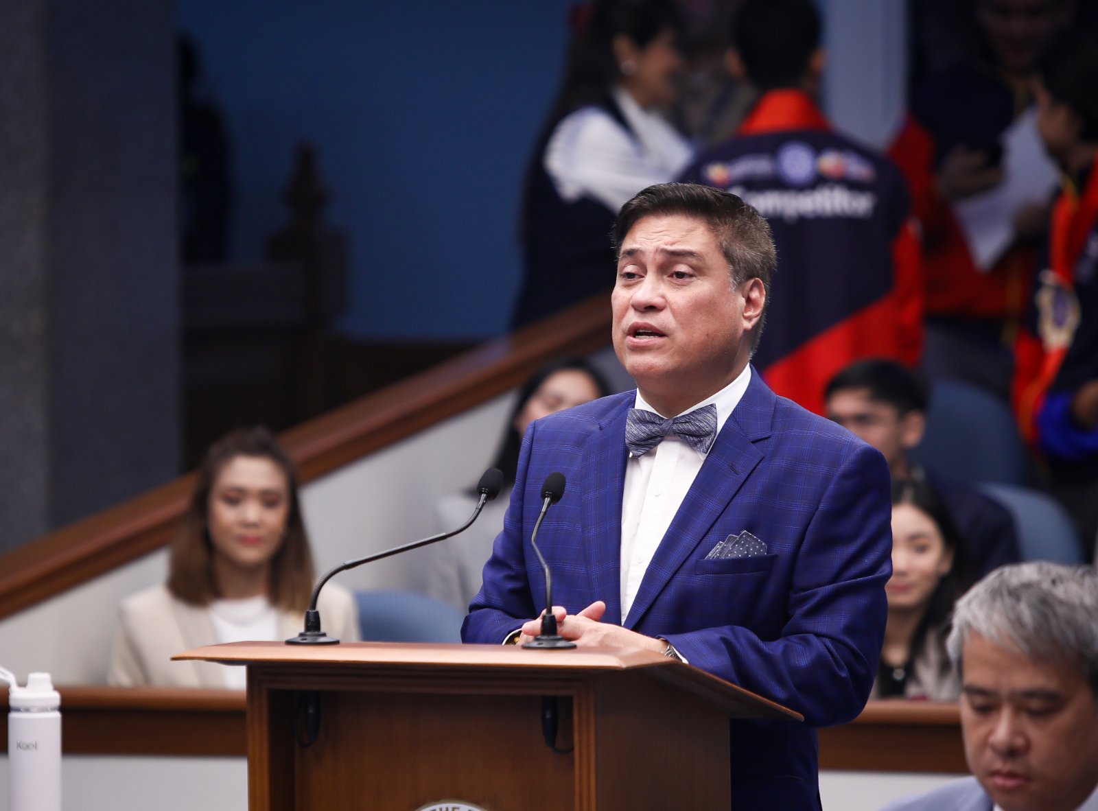 Zubiri, Ejercito declare independence amid Senate leadership change