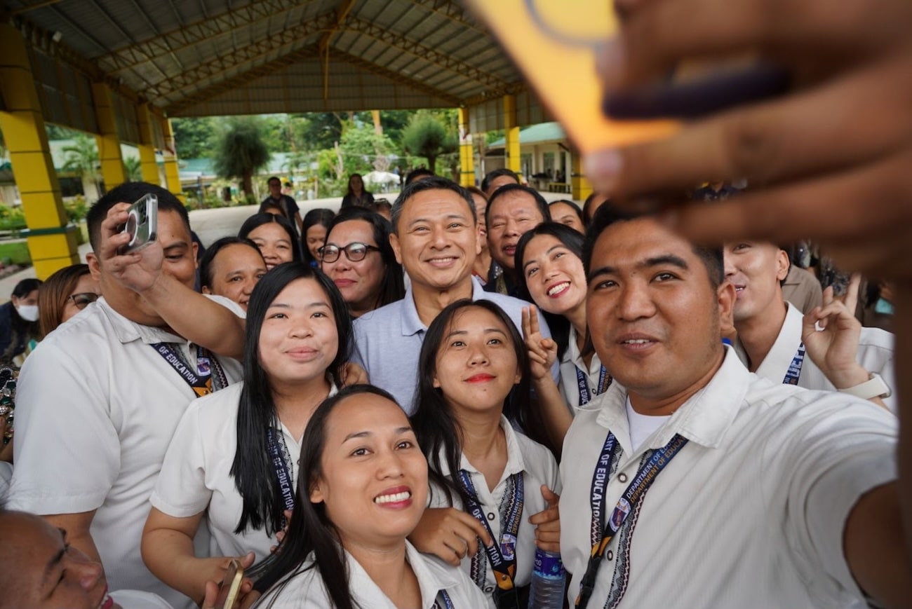 Angara speeds up DepEd hiring to boost school operations