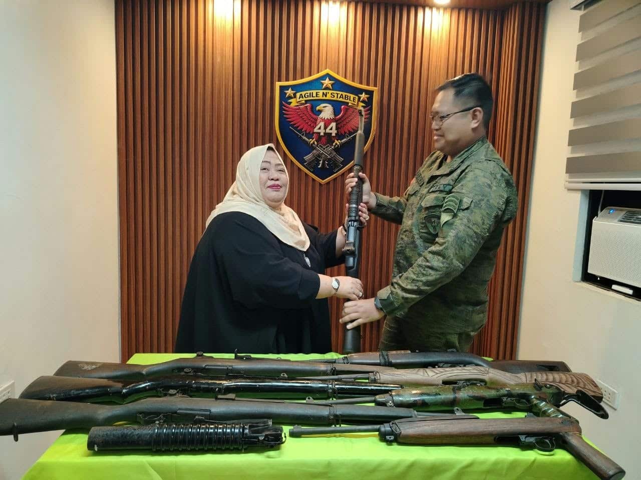 Lanao Norte town turns over loose firearms to boost peace, dev’t