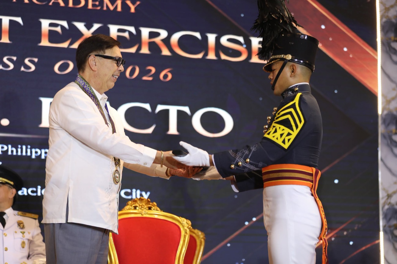 Recto to new BFP, BJMP officers: Reject corruption, serve with integrity
