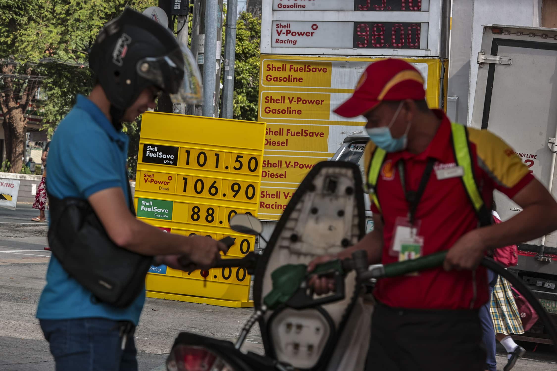 Gasoline prices set to rise next week