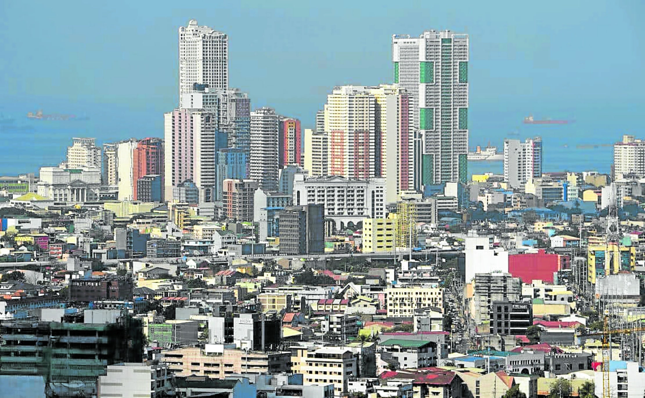 Business confidence sank further in April 