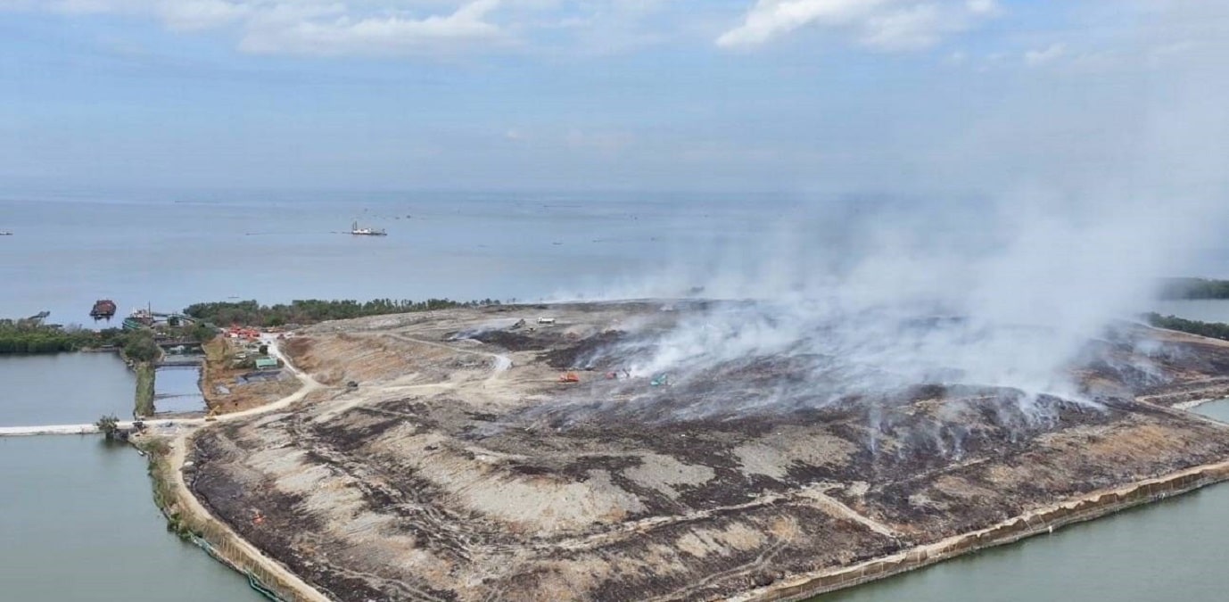 Obando wants calamity state amid dump fire