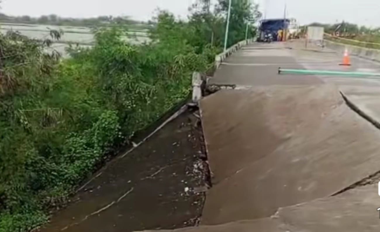 Another portion of Minalin Tail Dike road collapses in Pampanga