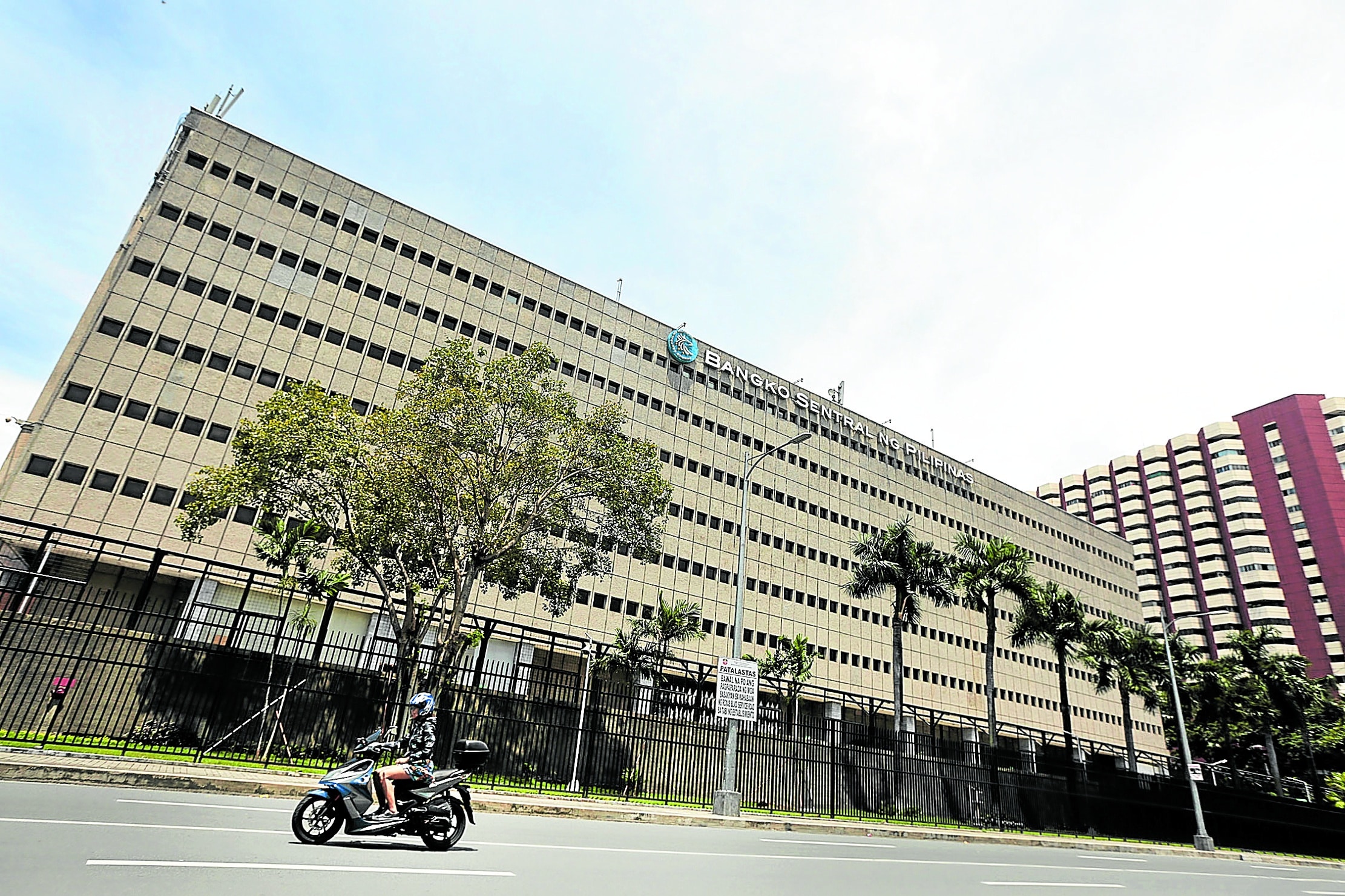 Guaranteed financial relief during emergencies pushed in Senate bill