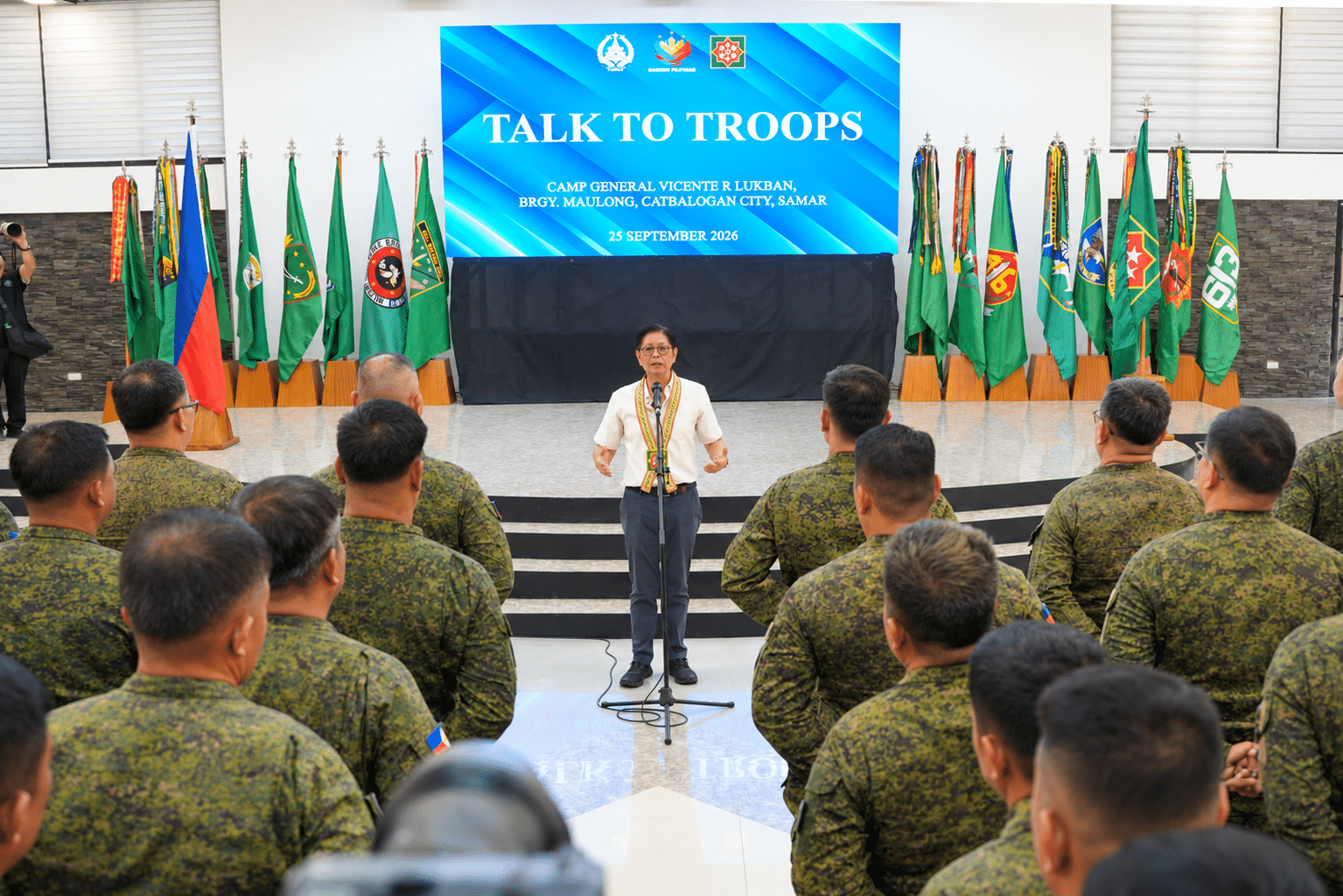 Marcos meets with Eastern Visayas troops; lauds security, peace efforts