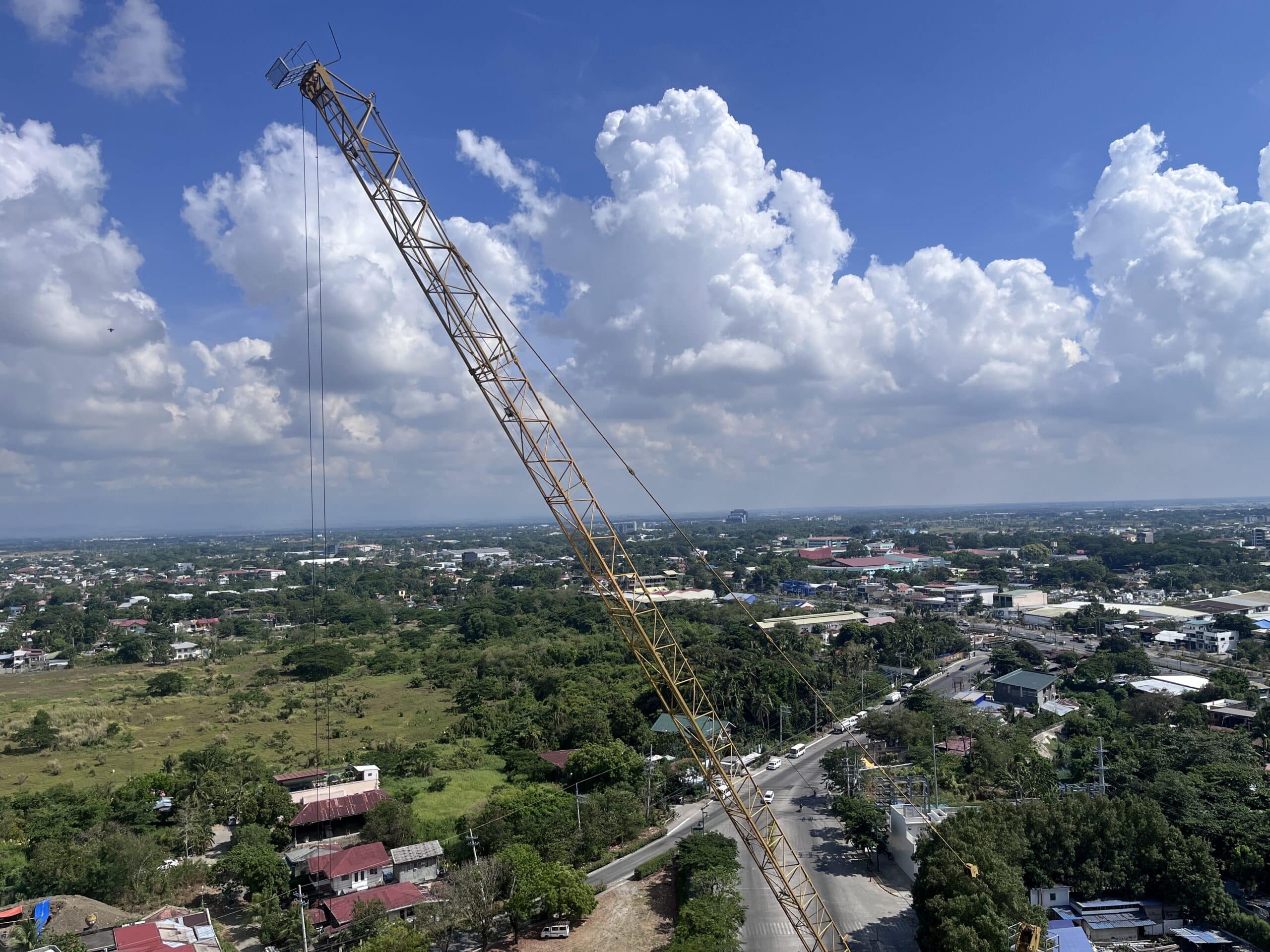 Visayas thunderstorms to persist; Iloilo, Negros heat index at 36°C