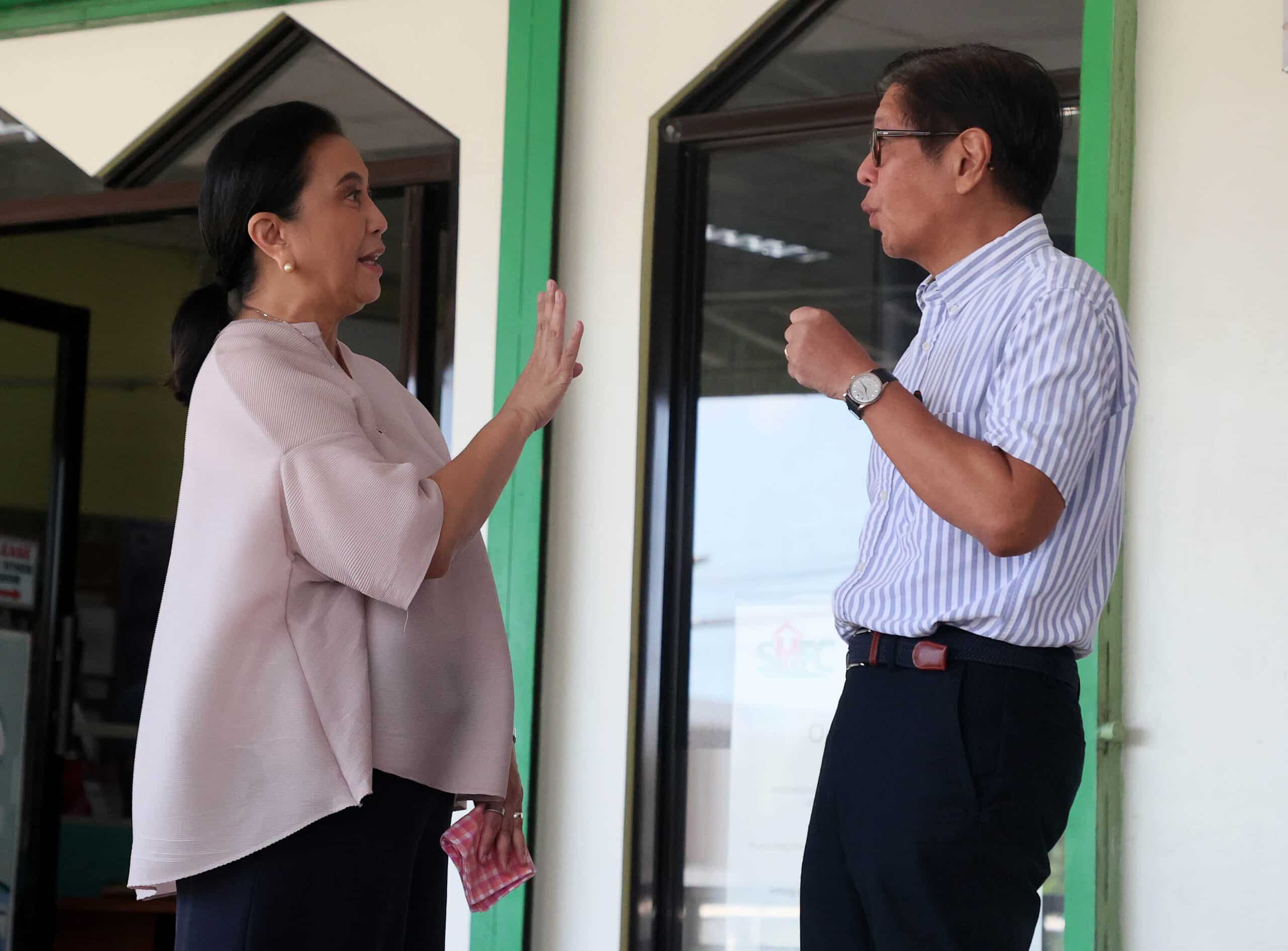 Marcos considers Robredo, local execs ‘allies’ regardless of politics