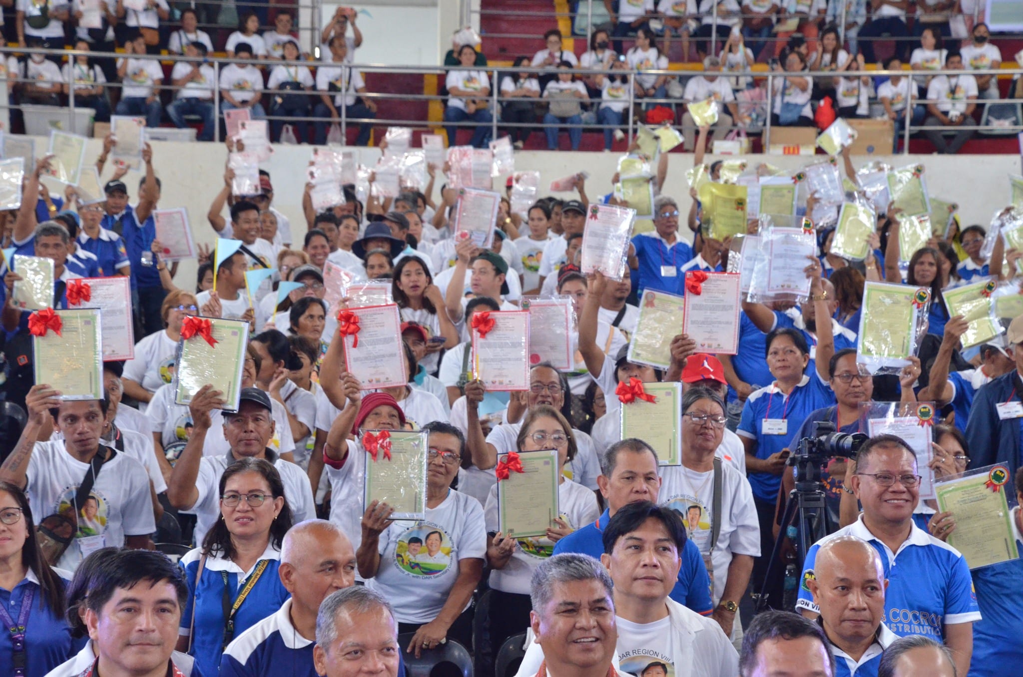 DAR wipes out P800M in farmers’ debts in Eastern Visayas