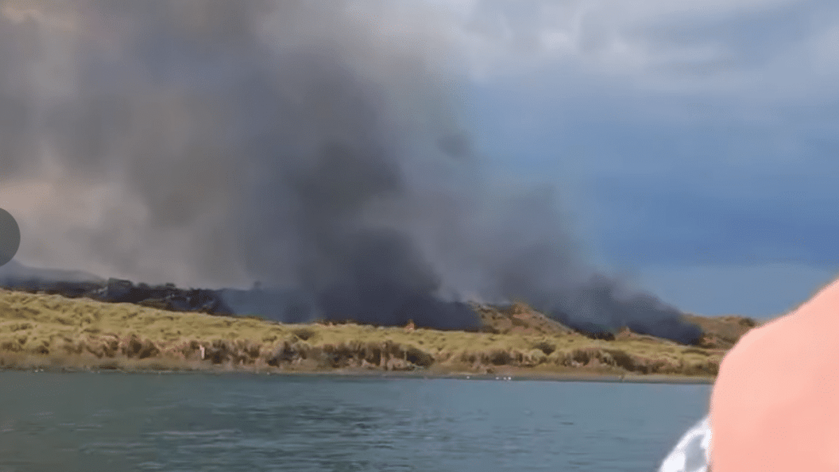 Grassfire hits Taal Volcano Island