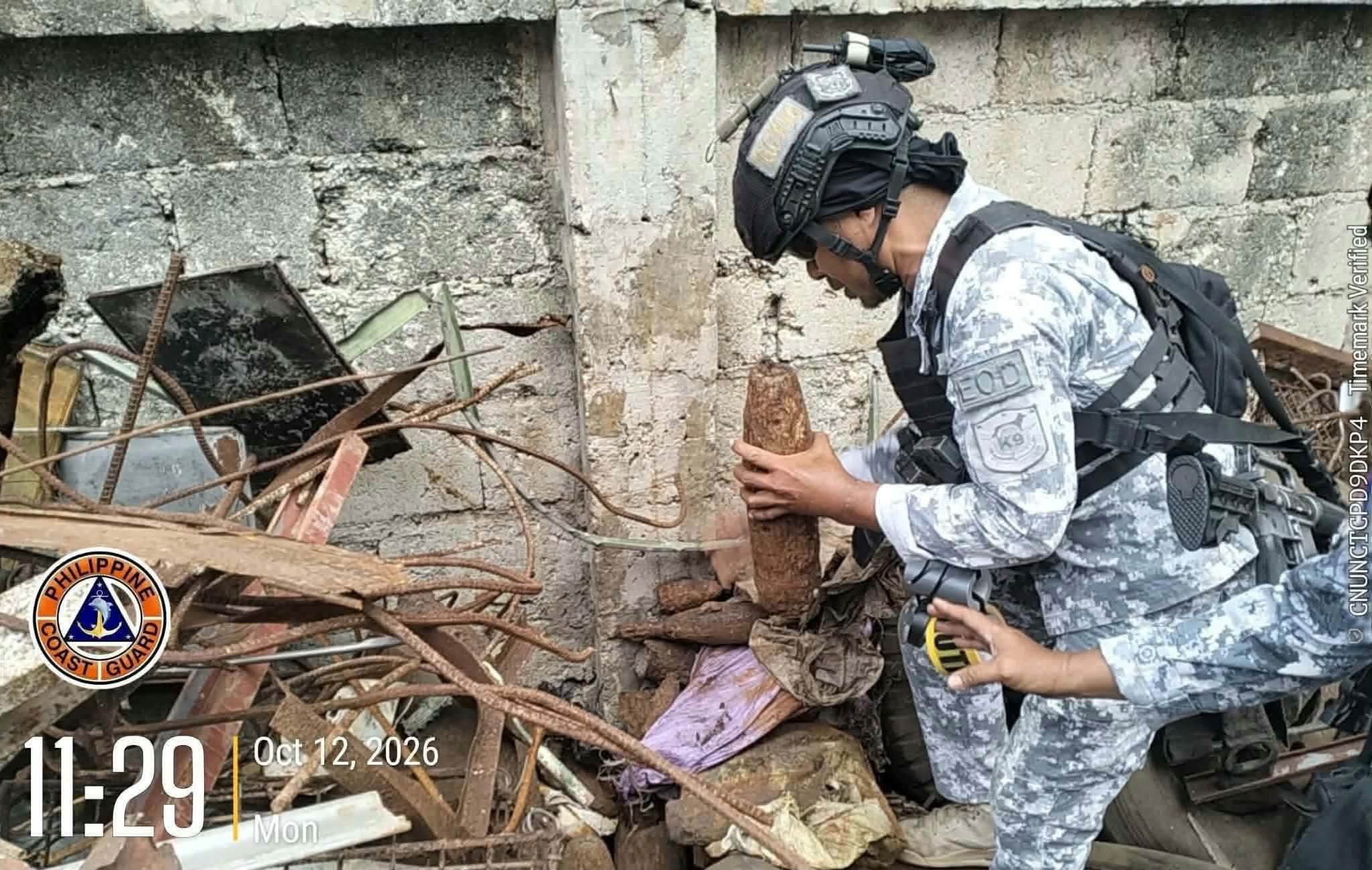 93 old bombs, explosives found in Sulu junk shop