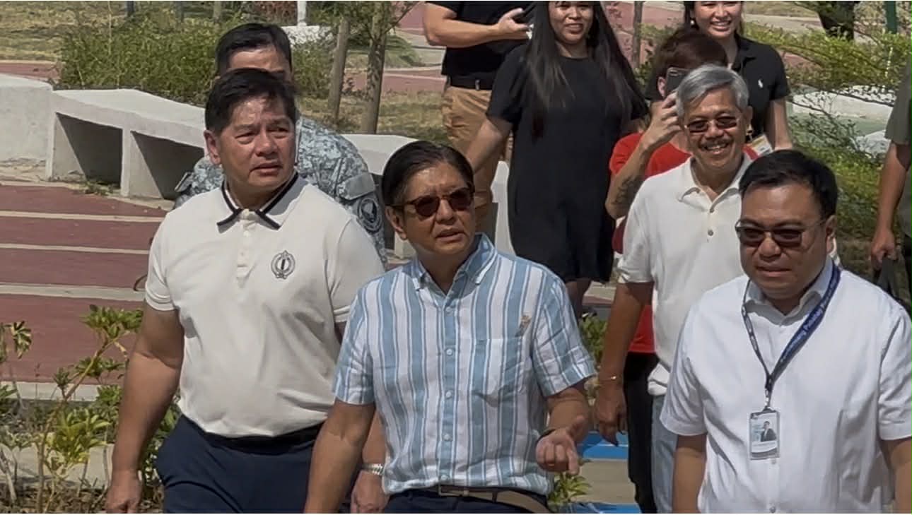 Marcos inspects 11-ha township built under govt’s ‘pabahay’ program