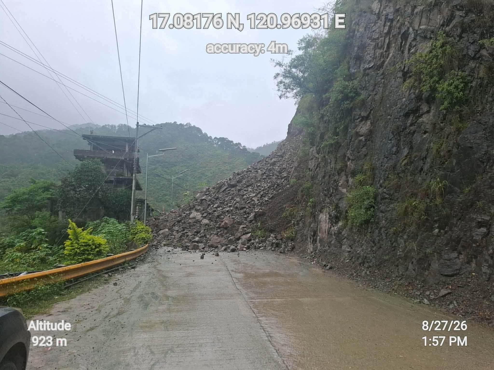 Baguio-Bontoc Road in Mountain Province closed due to landslide
