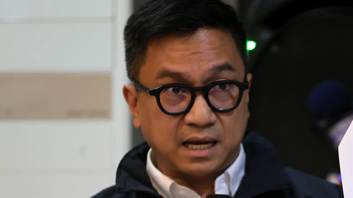 Napolcom chief, relieved Rizal cop clash over senior citizen arrest