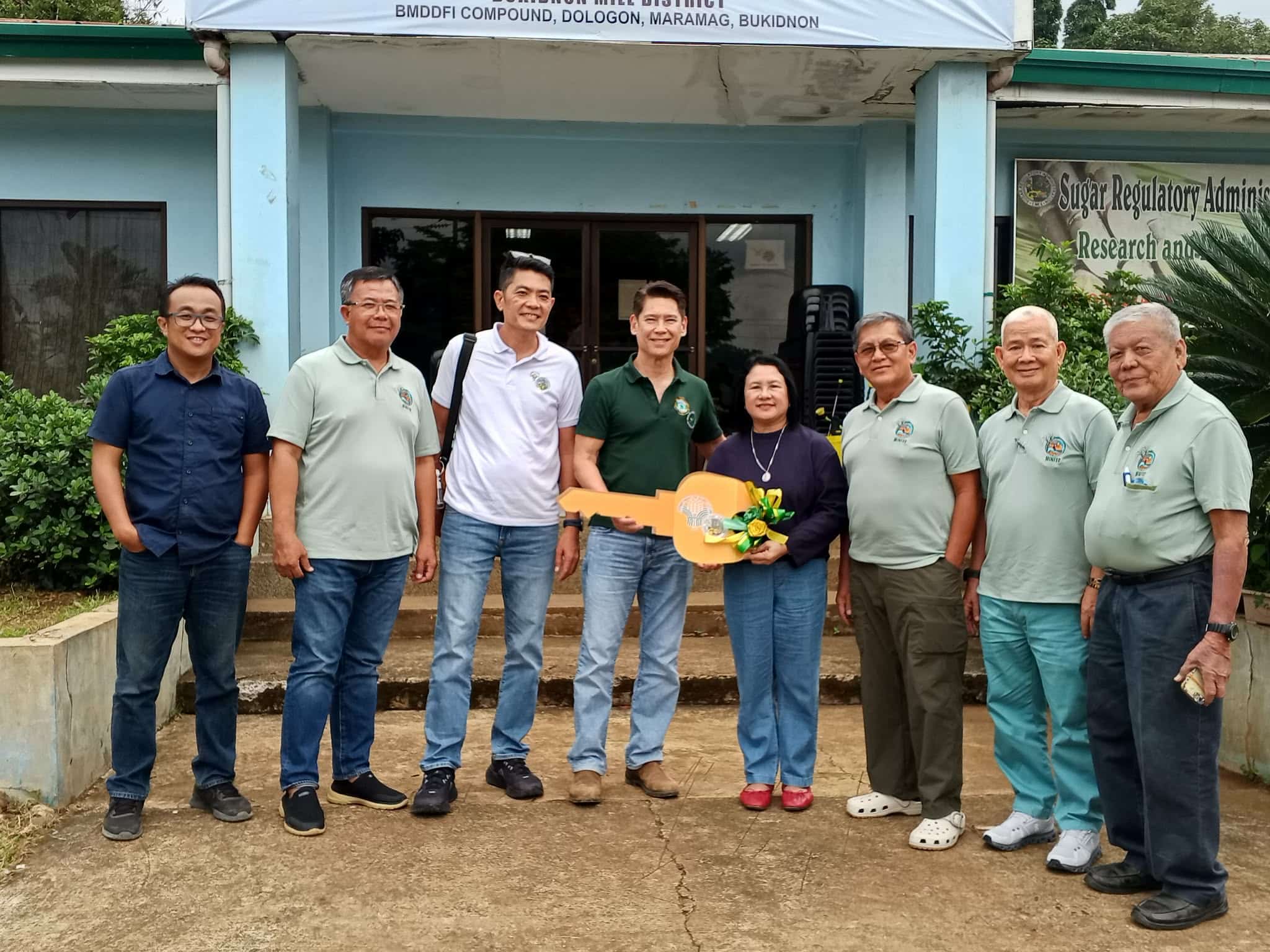 SRA turns over heavy farm equipment to Bukidnon sugar sector