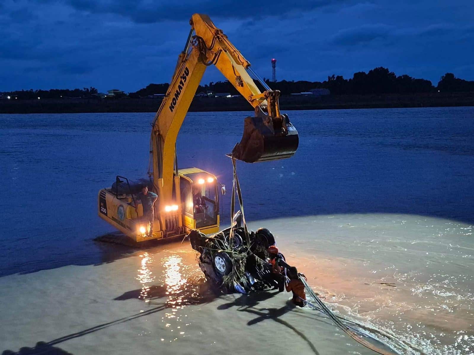 No bodies found in SUV that plunged off broken Tarlac bridge
