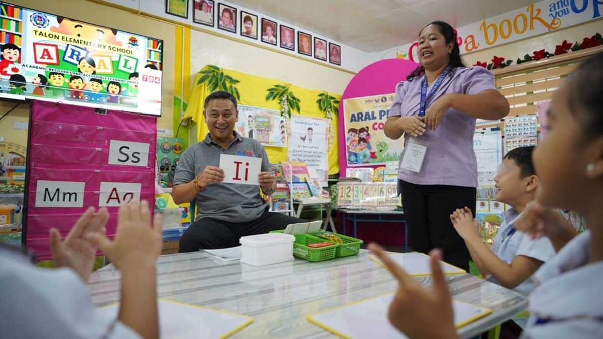 Angara cites teachers’s vital role as DepEd launches remediation program