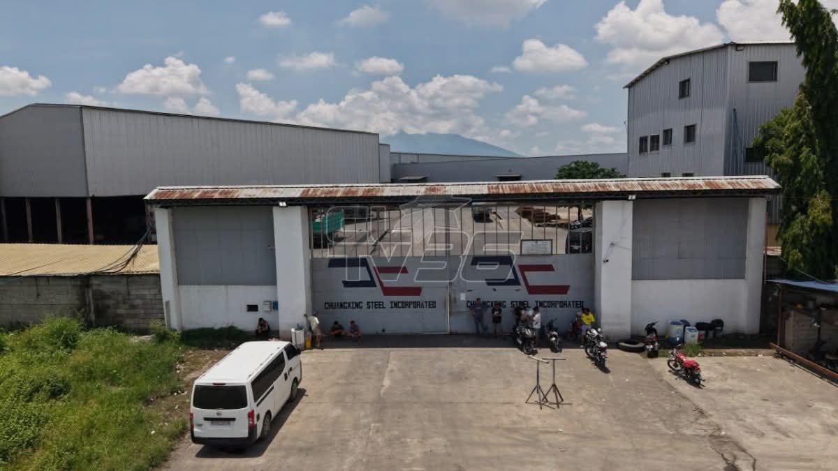NBI raids Pampanga steel plant, arrests 3 Chinese, 1 Filipino