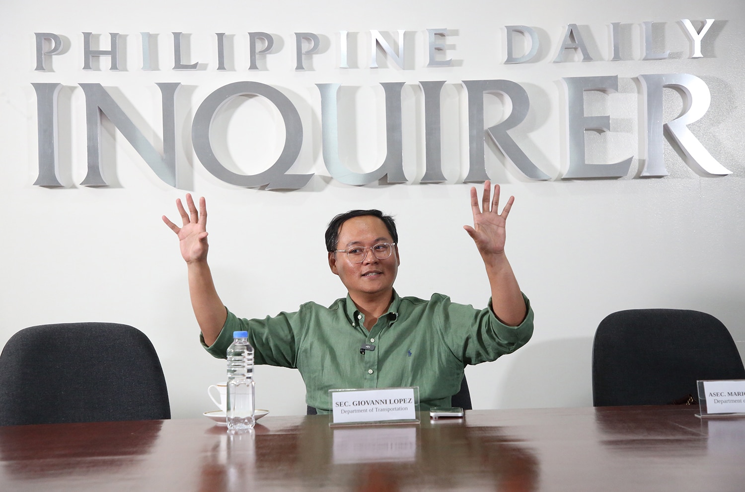 DOTr orders halt on onboarding new TNVS drivers, motortaxi riders