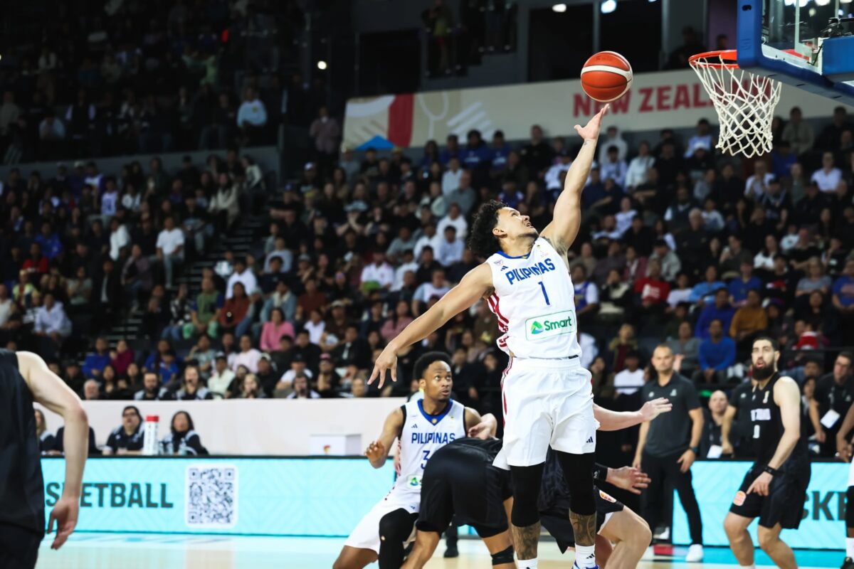 Gilas Pilipinas' Juan Gomez de Liaño in action vs New Zealand in their Fiba World Cup Asian Qualifiers match in Auckland.