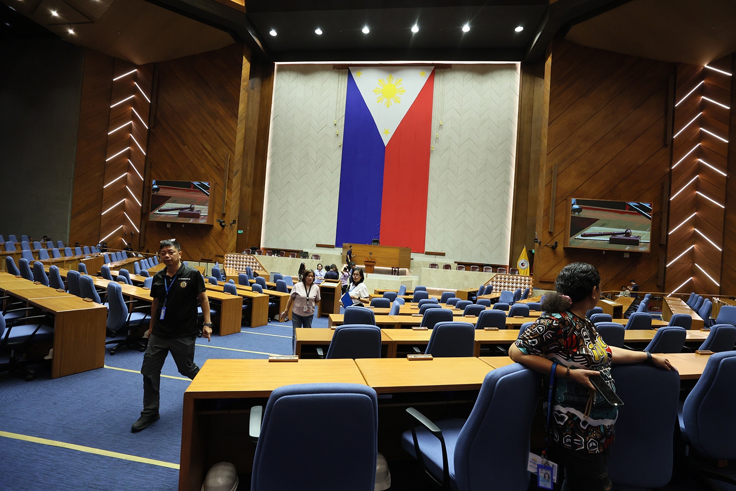 House ready to handle Duterte trial and 2027 budget talks, says Khonghun
