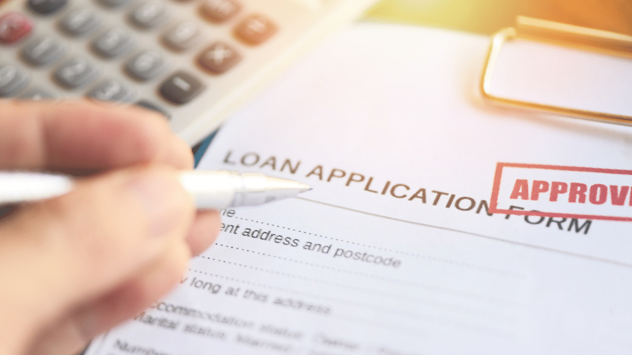 PH credit card, salary loans hit record highs