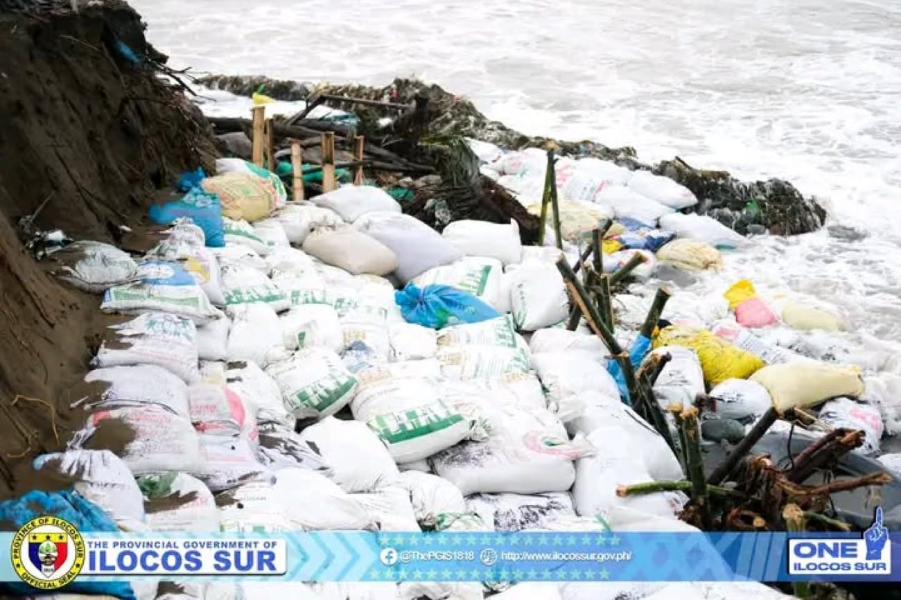 2 families get aid after sea surge washes away homes in Ilocos Sur