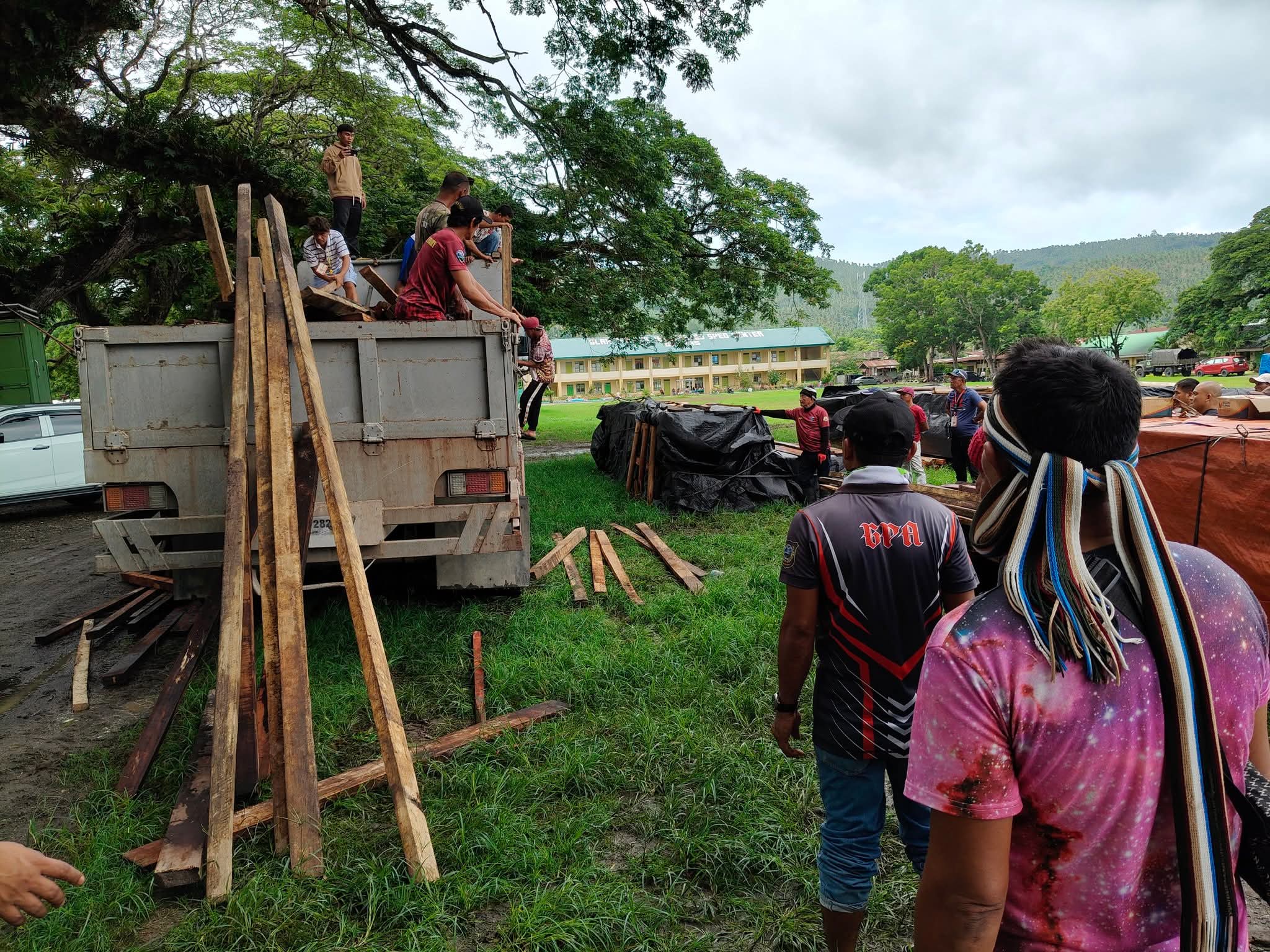 Confiscated lumber donated for shelters of Sarangani quake survivors 