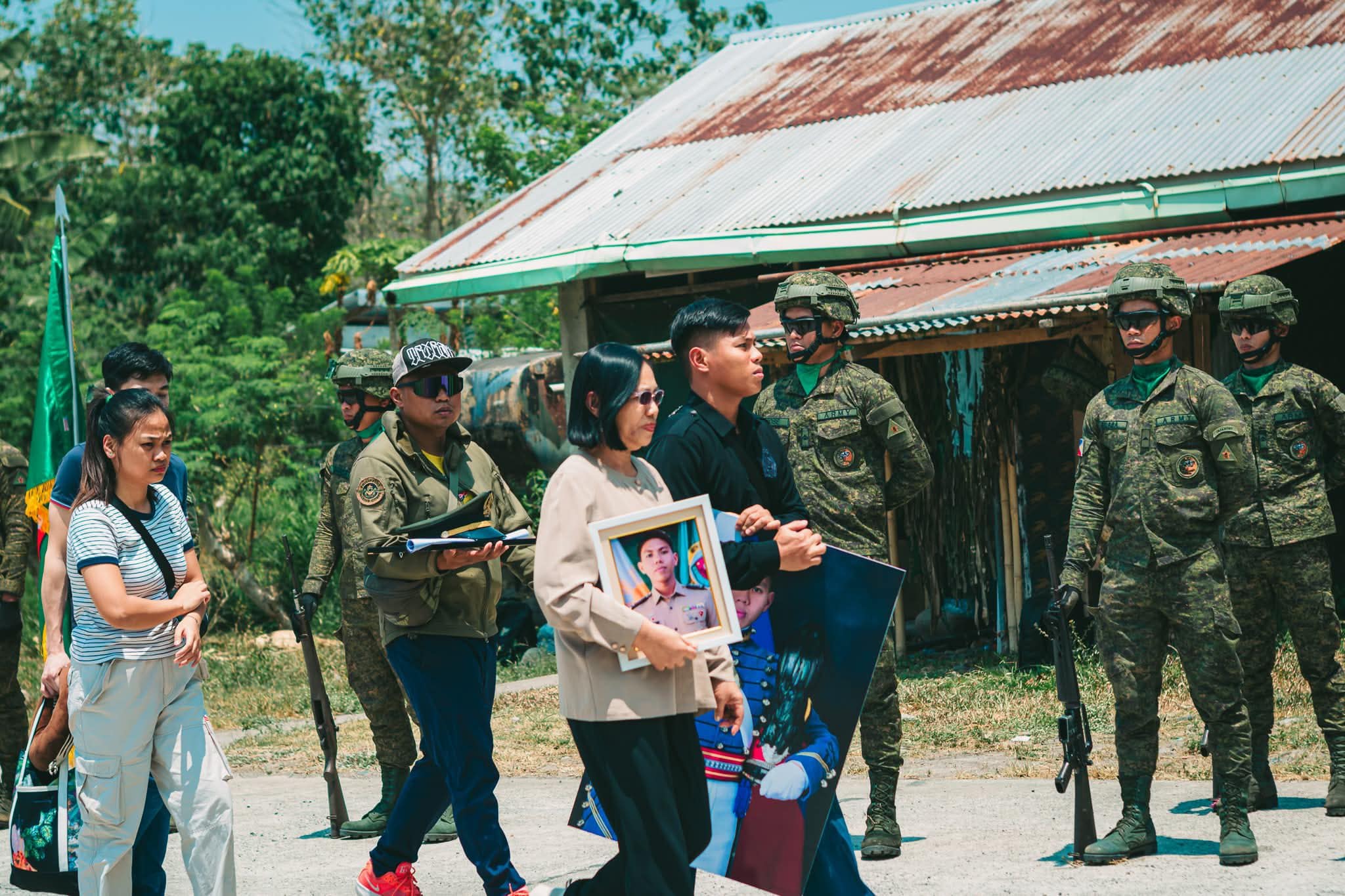 Slain Army captain accorded hero’s welcome in Kalinga
