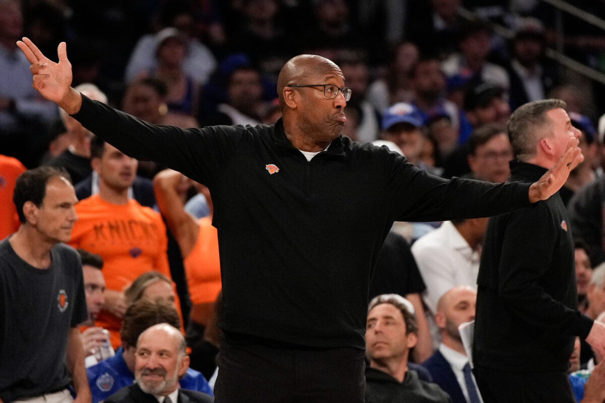 Coach Mike Brown Knicks vs Spurs NBA Finals Game 3
