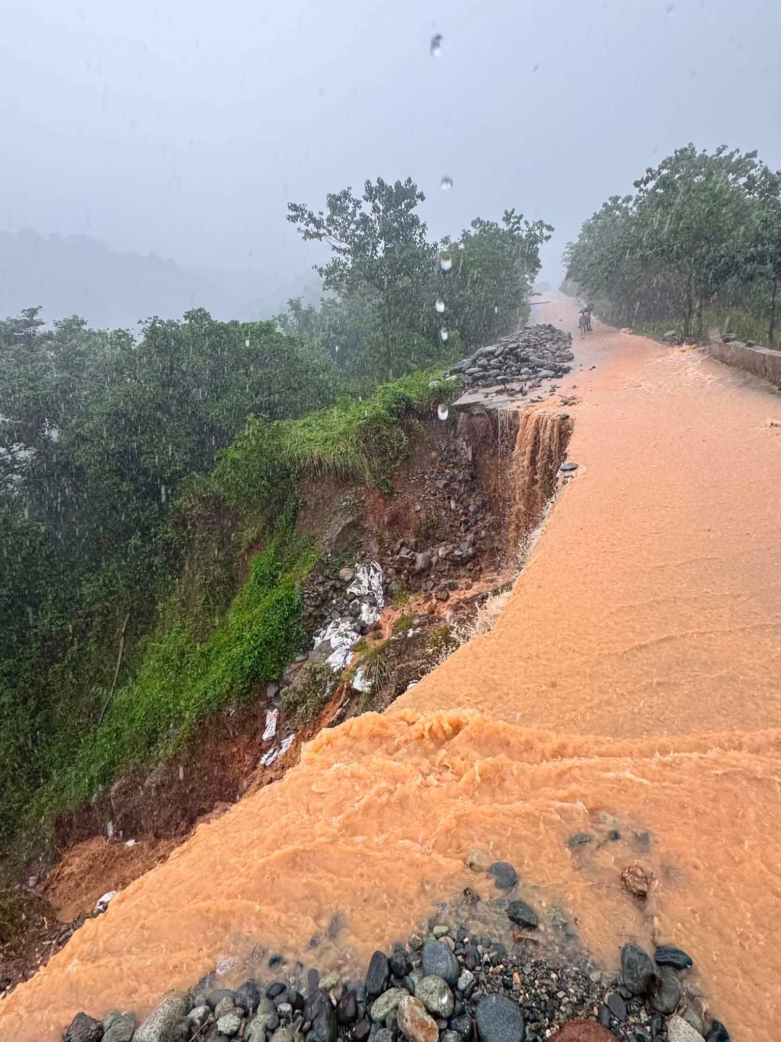 Marcos closely monitoring ‘habagat’ impact – Palace