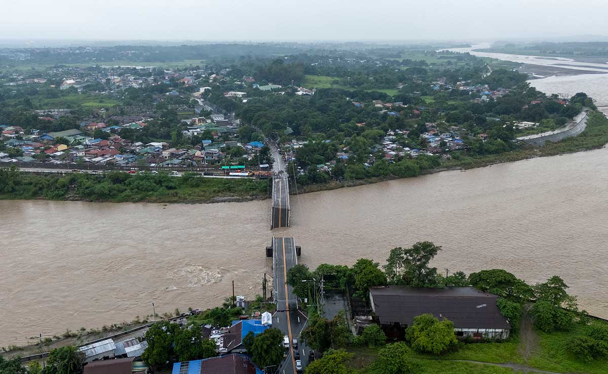 Flood control projects fail Central Luzon folk
