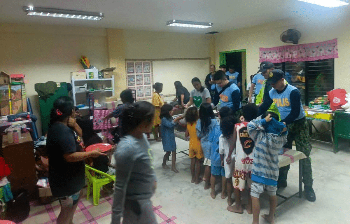 Zambales evacuees top 14,000 amid heavy rains, flooding