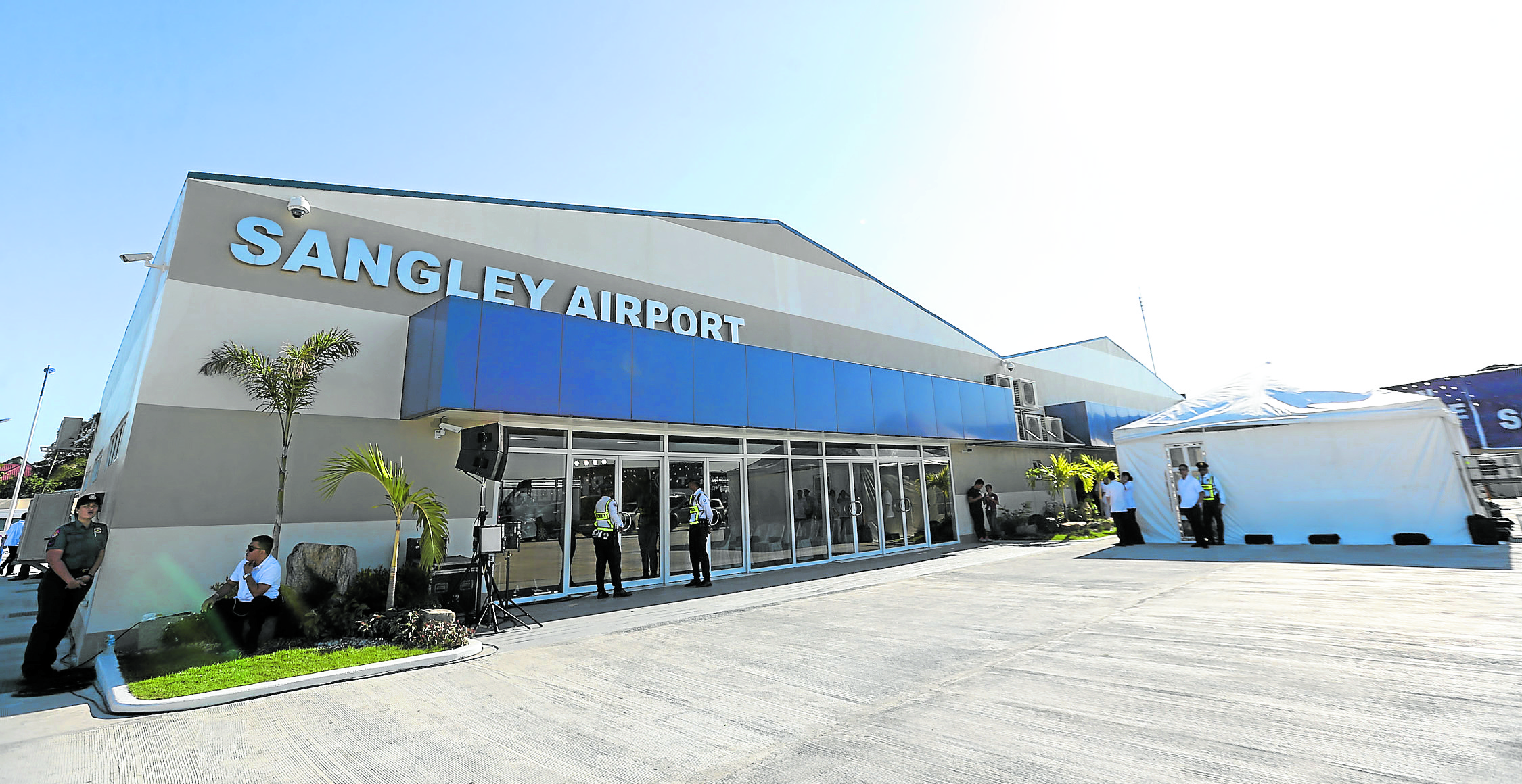 Marcos orders gov’t agencies: Fast-track Cavite airport project