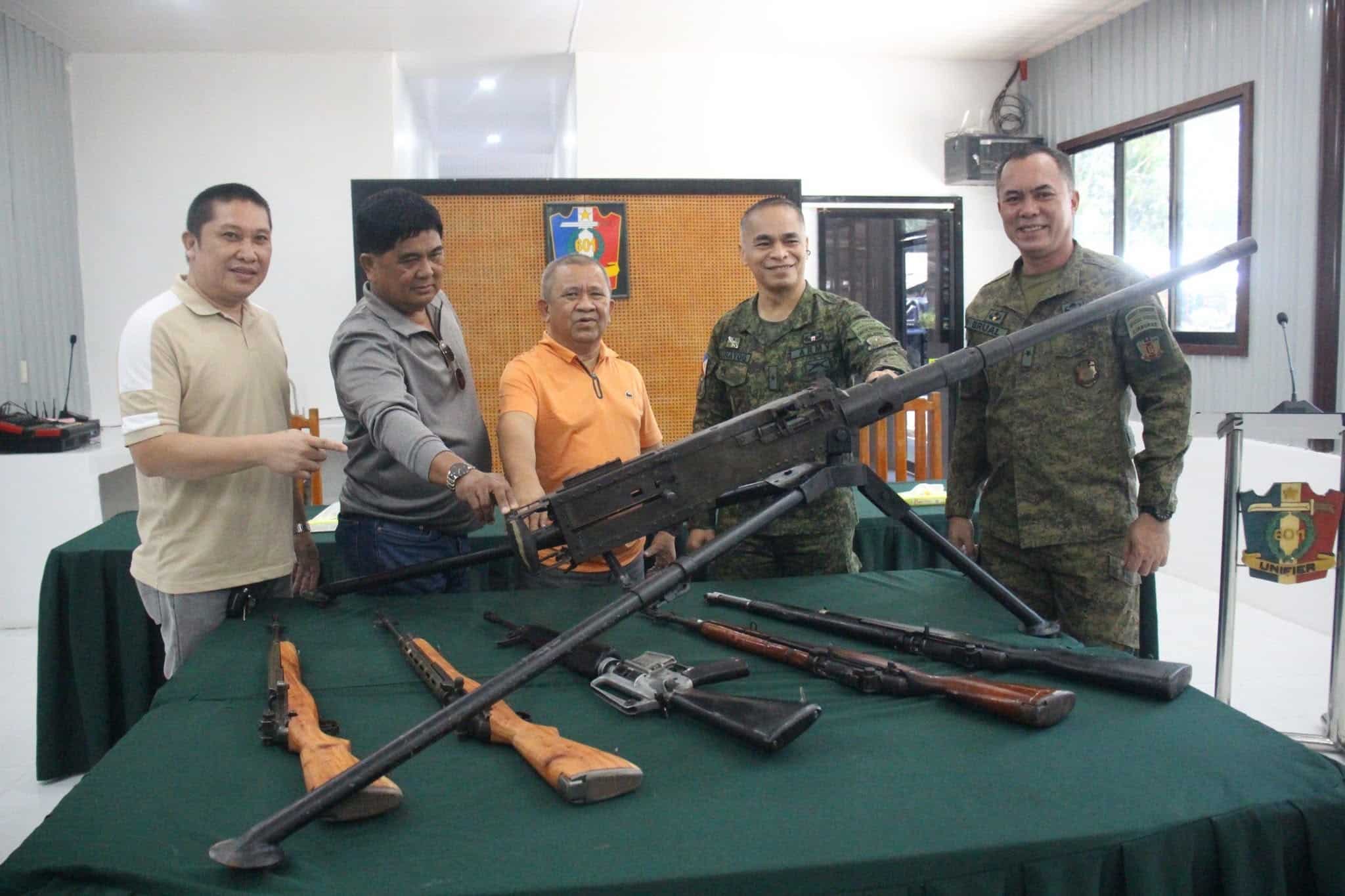 Maguindanao Sur officials turn over loose guns yielded by constituents